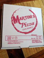 Martiny's Pizza inside