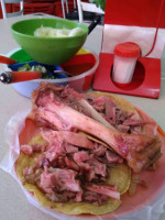 Ricas Tortas Y Carnitas Los Brother's food