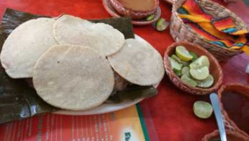 El Taco Ranchero food