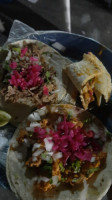 Tacos Del Carriti food