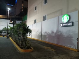 Starbucks Costa Azul Acapulco outside