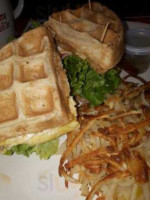 La Casa Del Waffle food