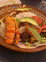 Compadres Cocina Mexicana food