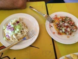 Mariscos El Charco food