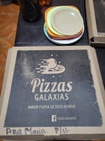 Pizzas Galaxias food
