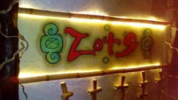 Cafe Zot's food