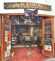 El Quintal inside