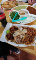 Taqueria El King Tacos Y Mas. food