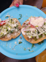 Antojitos Mexicanos El Chilacatazo food
