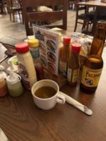Mariscos El Torito, México food