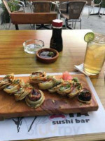 Ata Sushi Ixtapa food