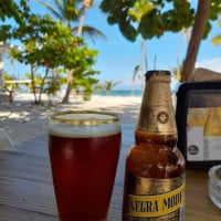 Littlejohn Beach, Food Drinks food