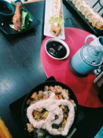 Sushi Zenzey food