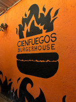 Cienfuegos Burgerhouse food