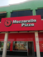 Mozarella Pizza Mva Juarez inside