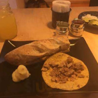 Delirio Café Tacos Y Tragos food