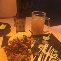 Delirio Café Tacos Y Tragos food