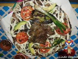 Lindo Oaxaca food
