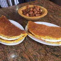 Cachapas El Conuco food