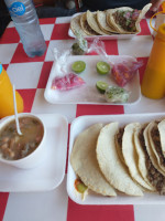 Taqueria Flores food