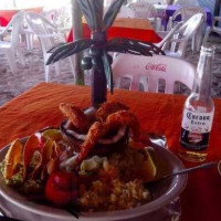 Gloria en El Mar Restaurante food