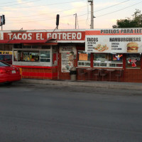 Tacos El Potrero outside