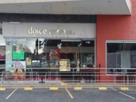 Patisserie Dolce Aroma food