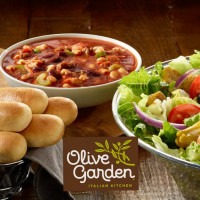 Olive Garden Aleste food