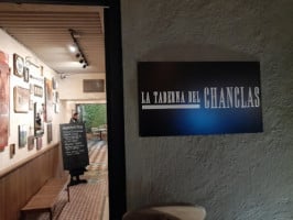La Taberna Del Chanclas Centro inside