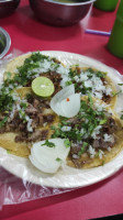 Tacos El Cuñao food