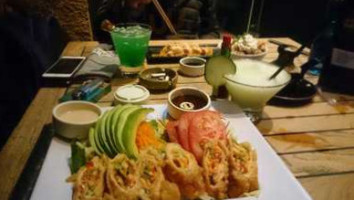 DAO Sushi & Asian Kitchen food