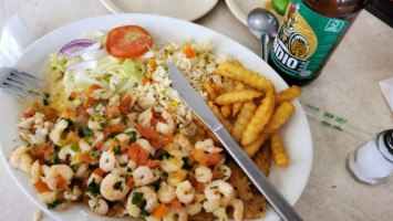 Mariscos Mocambo food