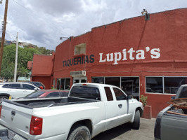 Taqueria La Cabaña inside