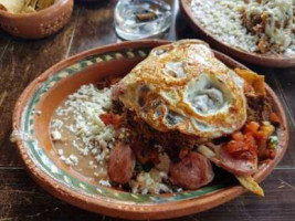 Chilakilazos Restaurante food