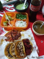 El Buen Taco food