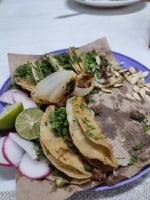 Antojitos Mexicanos Emmanuel food