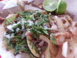 Tacos El Primo food