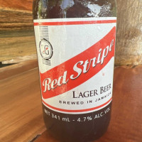 Round Hill Beach food