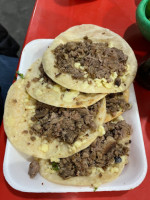 Tacos Güicho food