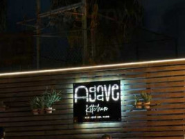 Agave Kitchen inside