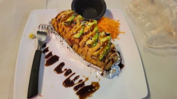 Roky Roll food