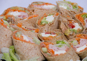 Wraps and Yards food