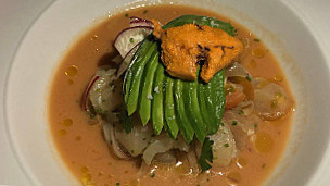 MeroToro Renaissance Cancun food