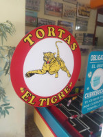 Torta El Tigre food