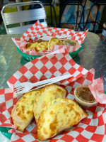 Todo Empanadas El Sabor De Argentina food