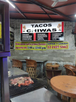 Tacos Chiwas inside