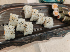 Koi Suhi Sake food