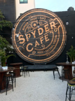 Spyder Café outside