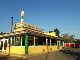 El Pollo Sinaloa outside