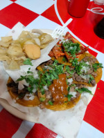 Tacos Los Pinos food